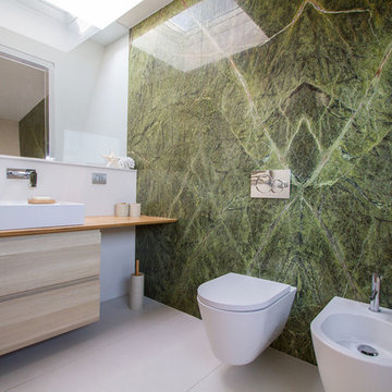Bagno con marmo verde rainforest | 9 mq.