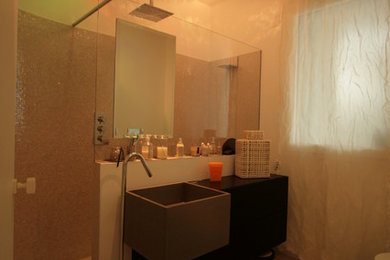 Esempio di una stanza da bagno design