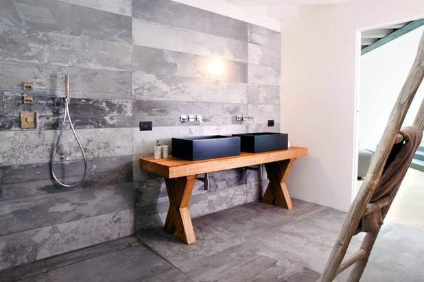 Contemporary Bathroom by Paolo Larese