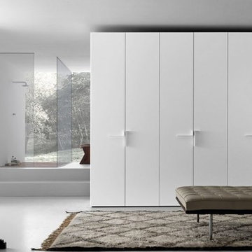Built in Wardrobes with Hinged Doors