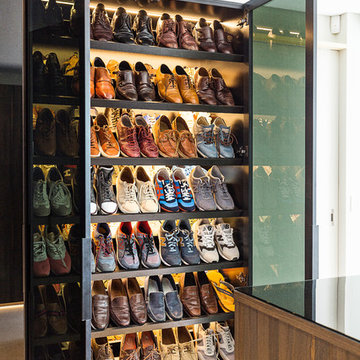 Luxury shoe cupboard with LED lights