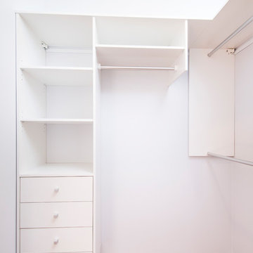 Odd Shaped Closets - Photos & Ideas | Houzz