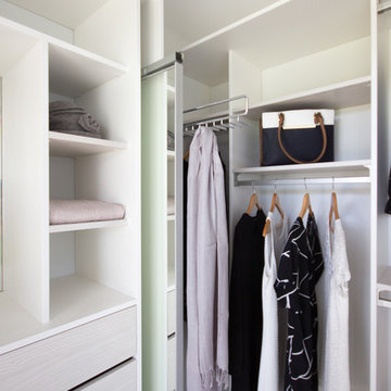 Green Haven Homes Showhome - Walk In Wardrobe