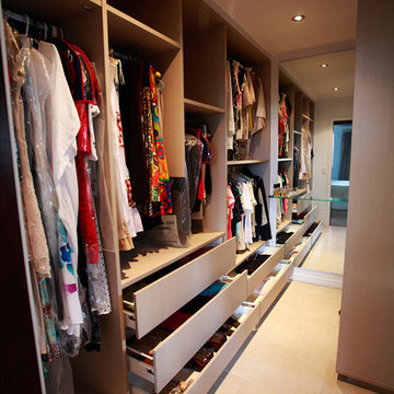Walk In Wardrobe. Master Bedroom.