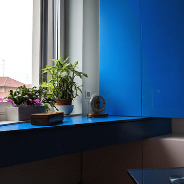 Studio in blu