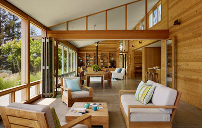 Houzz Tour: Recycling an Old Cabin in the Sonoma Wine Country