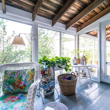 Cottage Country Sunrooms