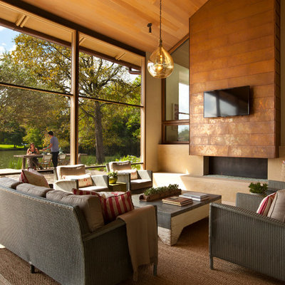 Inspiration for a contemporary sunroom remodel in Austin