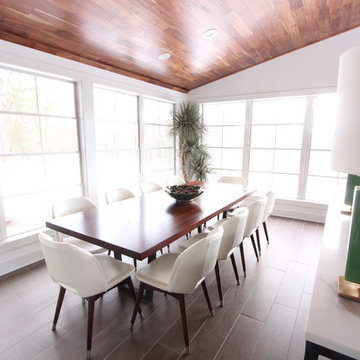Large Dining Room Table has Seats for 10