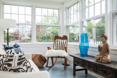 Esempio di una piccola veranda stile marino con pavimento in legno verniciato, soffitto classico e pavimento blu
