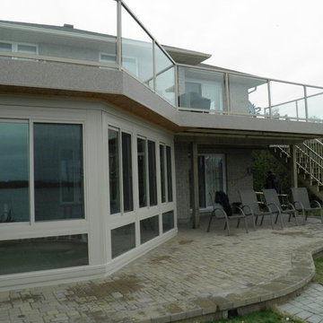 Sunroom with Glass Rail System Deck on Roof