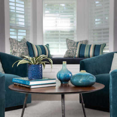 Mid-sized beach style light wood floor and gray floor sunroom photo in Los Angeles with no fireplace and a standard ceiling