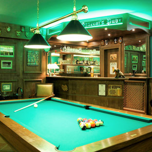 Sala Hobby in stile Pub Inglese