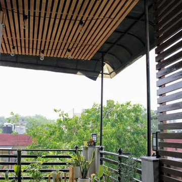 A Modern Small Flat in New Delhi