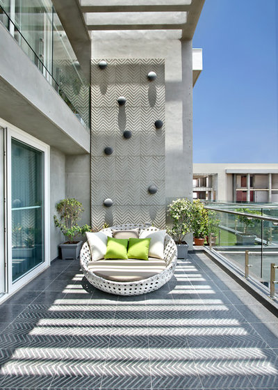 Contemporary Balcony by Dipen Gada and Associates