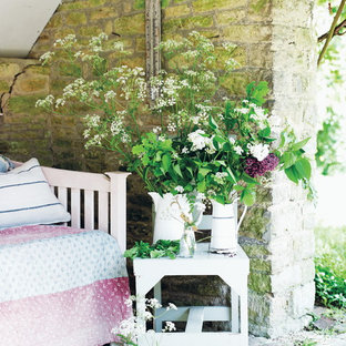 Immagine di una terrazza country