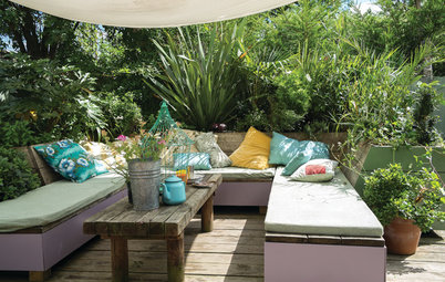 Houzz Call: Where (and What) Are You Reading This Summer?