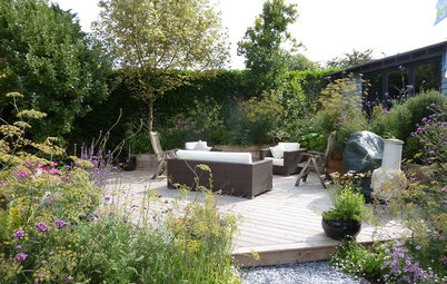 How to Use Garden Decking to Create a Stylish, Sociable Space