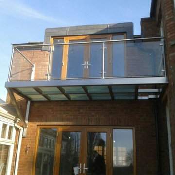Solid Stainless Steel Balcony with Glass Floor