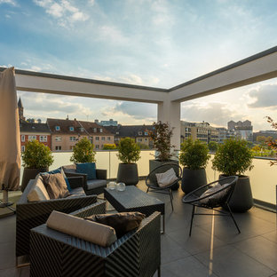 Unbedeckte Moderne Dachterrasse im Dach in Essen