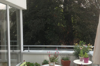This is an example of a contemporary terrace in Essen.