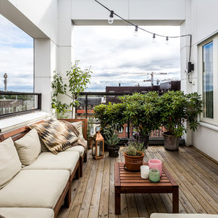 Immagine di una grande terrazza nordica con nessuna copertura