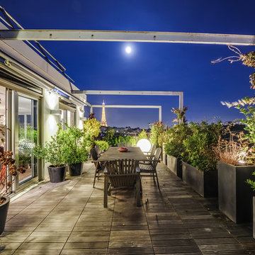 Shooting de nuit sur un rooftop parisien pour Studio Tample
