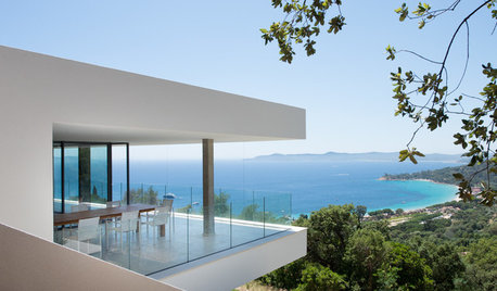 Suivez le Guide : Une somptueuse villa d'architecte face à la mer