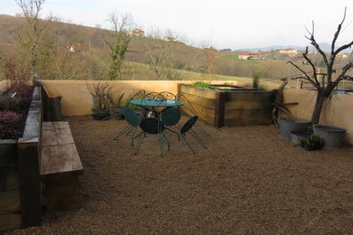 Terrasse corten, chêne et bassin intégré
