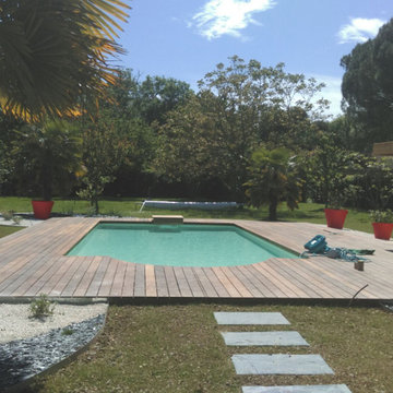 Aménagement d'une terrasse avec piscine