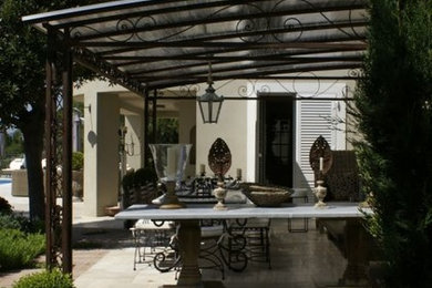 Exemple d'une terrasse tendance.