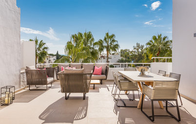 ¡Vaya cambio! Una reforma inunda de luz un dúplex en Marbella