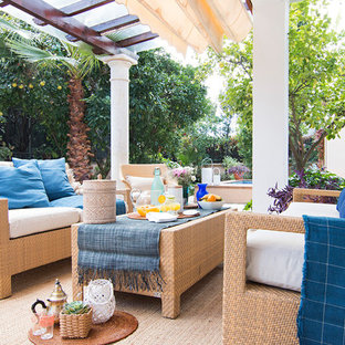 Modelo de terraza mediterránea con pérgola