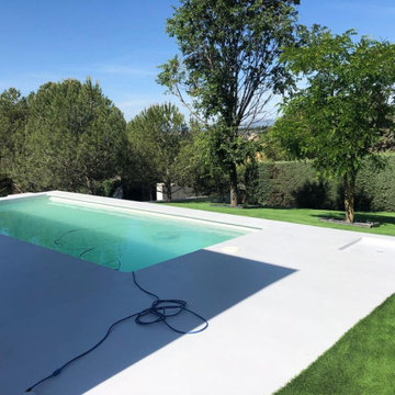Microcement swimming pool