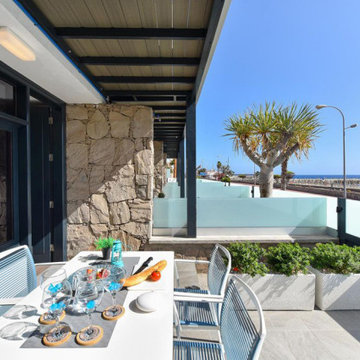 Proyecto de Interiorismo y espacios exteriores Hotel Beach Front Suites Morea -