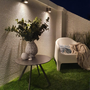 Réalisation d'une terrasse design avec des solutions pour vis-à-vis.