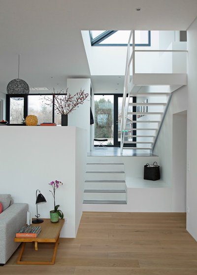 Moderne Trappe by Living House Copenhagen