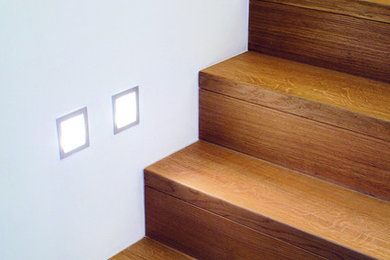 Inredning av en minimalistisk trappa