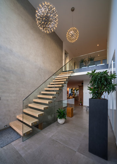 Modern Treppen by Architektur S+R