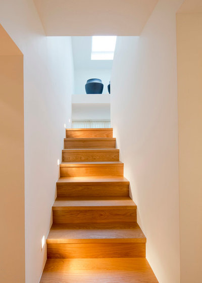 Modern Treppen by Ferreira | Verfürth Architekten