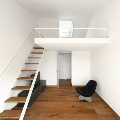 Modern Treppen by Carlos Zwick Architekten