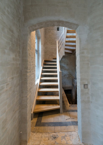 Contemporary Staircase by Kate Jordan Photo