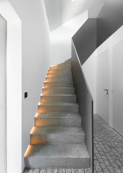 Minimalistisch Treppen by Sieckmann Walther Architekten