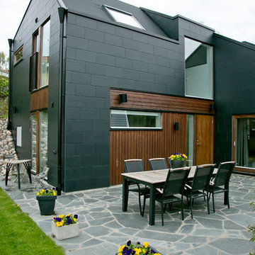 Villa T