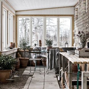 Nordischer Wintergarten ohne Kamin mit normaler Decke in Stockholm