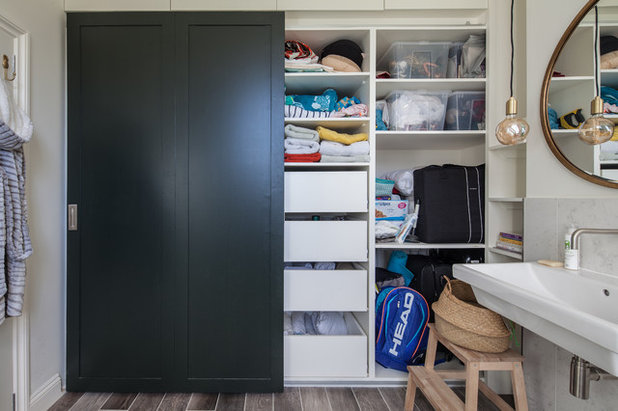 Transitional Utility Room by Trevor Brown Architects