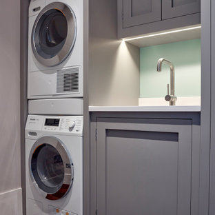 Wimbledon Handleless Shaker Kitchen