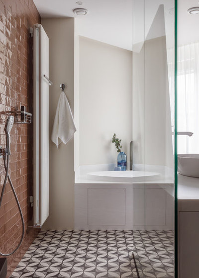 Современный Ванная комната by Архитектурная студия Chado