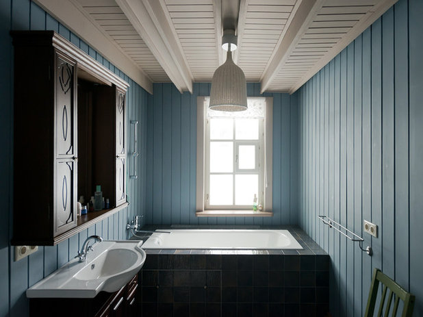 カントリー 浴室 by Архитектурная мастерская Petr & Pavel