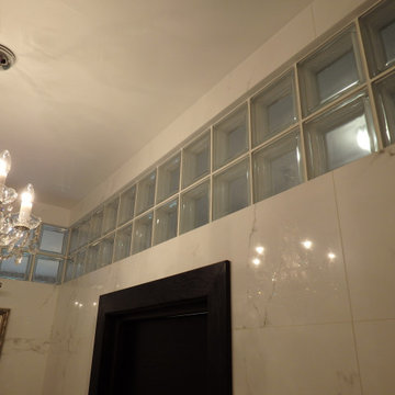 Двухкомнатная квартиры со стеклянной перегородкой на Овчинниковской набережной